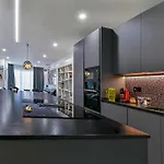 Habitación en casa particular Modern In Gzira-sliema Seafront Promenade