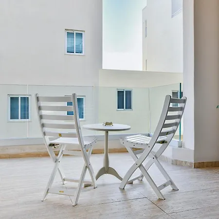 Modern In Gzira-sliema Seafront Promenade